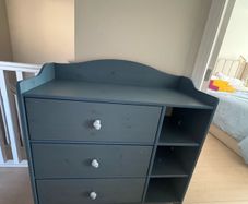 chest of 3 drawers