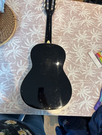 Valencia children's guitar