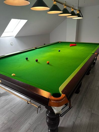 Snooker Table