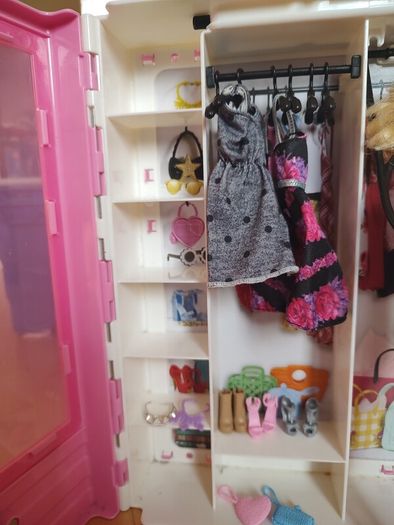 Barbie Wardrobe and Doll