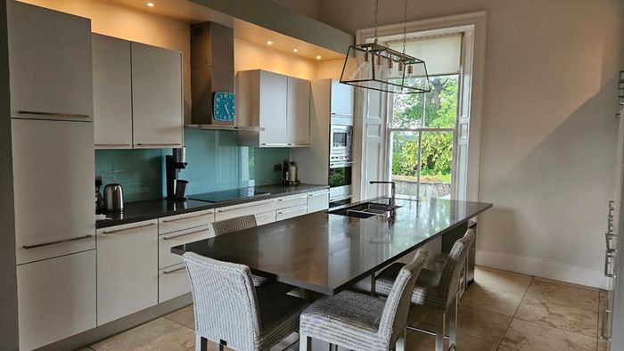 Kube kitchen for sale