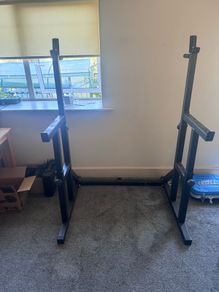 squat rack