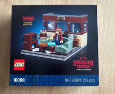 Lego Stranger Things WSQK The Squawk Radio Station 40891