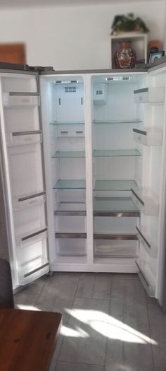 Large American Stainless Steel Fridge/freezer