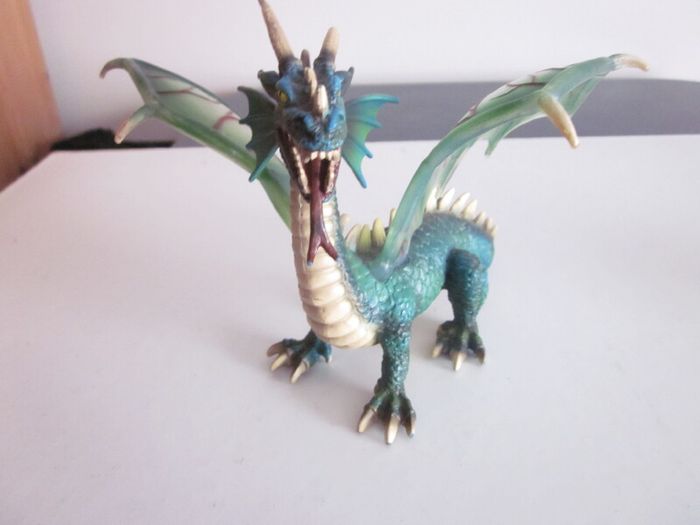 Schleich World of Knights Medieval Green Dragon