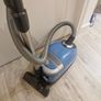 Miele vacuum cleaner Image 2