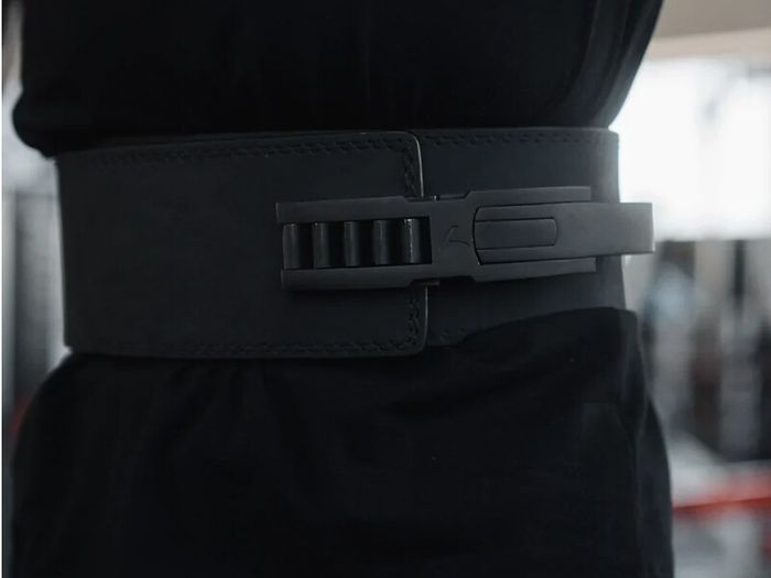 Leather Lever Lifting Belt - Size L - Never Used