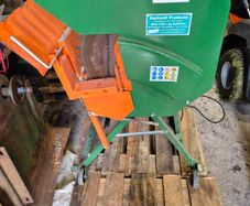 Electric log saw