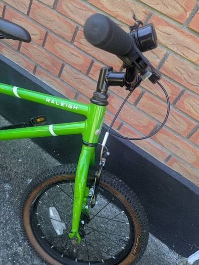 Children's 16" bike Raleigh bike