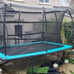 Trampoline