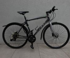 Felt QX85 Hybrid Bike 700c, Disc Brakes, Fenders