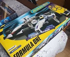 scalextric formula one set