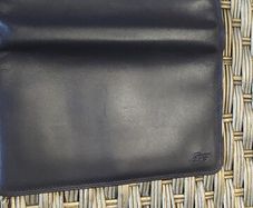 Enny Italian leather purse wallet. BNWT