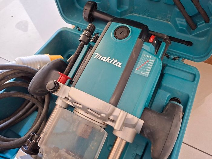 Makita RP2301FC 12mm Router 110v
