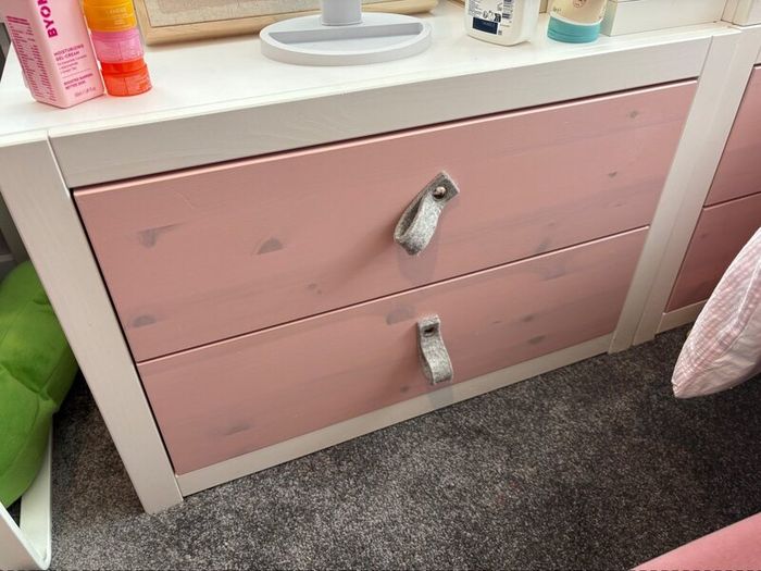 Childrens Lifetime brand bed
