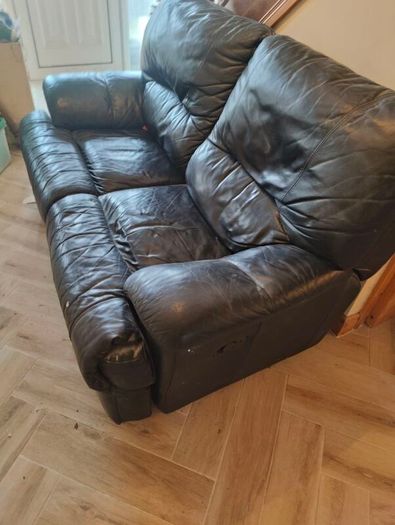 leather recliner sofa