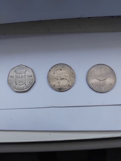 Irish commemorative coins - 50p, 1 Punt and 1 Pound