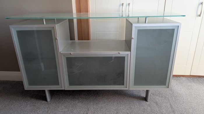 TV unit glass top