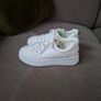 traines Image 5