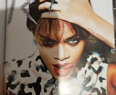 Rihanna. Talk That Talk.