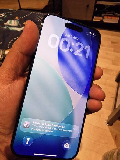 iphone 15 pro 128gb in excellent condition