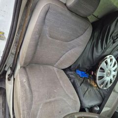 Renault Traffic / Opel Vivaro / Nissan Primaster Driver Front Seat 05-14 @ OCG