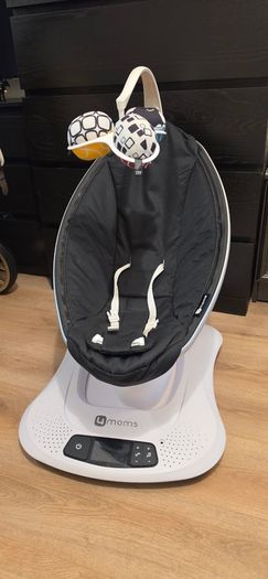 Mamaroo baby swing