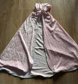 fancy dress Halloween costume princess cape