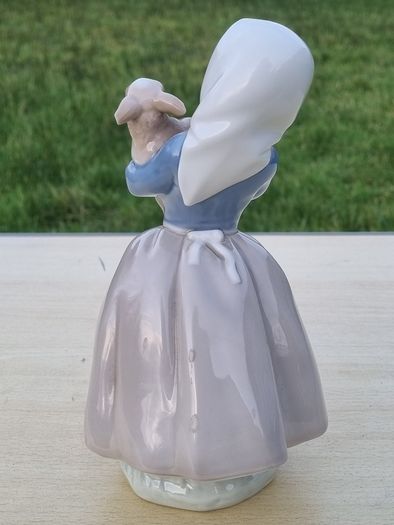 Nao by Lladro"Lamb in Arms" Porcelain Figurine