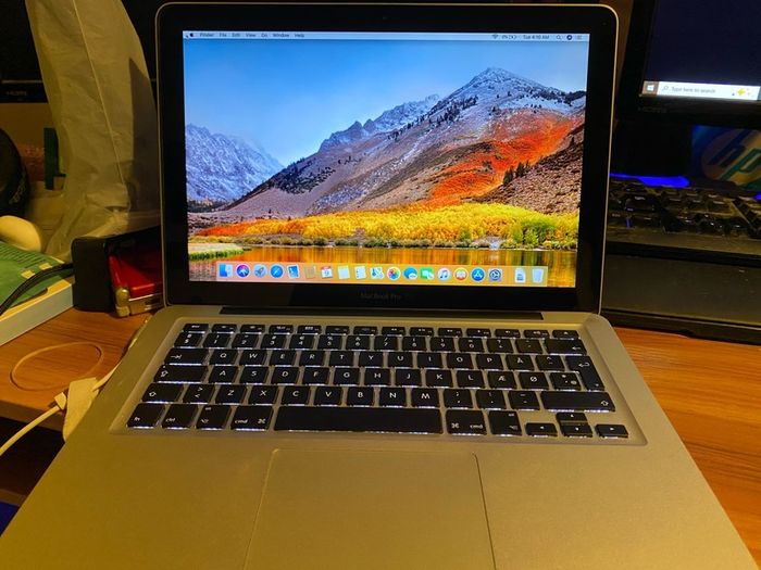 Mac Book Pro Late 2011 Fully functional