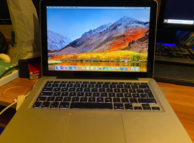 Macbook Pro 13" i5 Late 2011 Great Condition