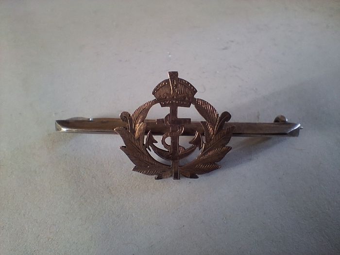 Sterling Silver and Gold Royal Navy sweetheart brooch antique ww1