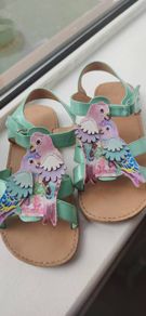 sandals size 1.5 uk