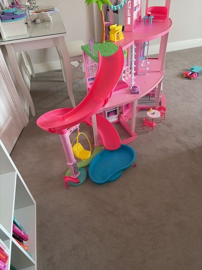 Barbie Dreamhouse