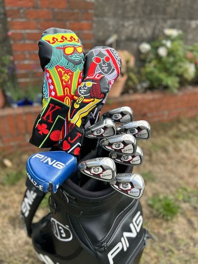 Full set of left handed golf clubs