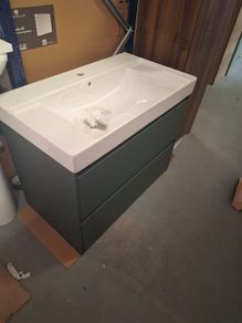 Roca ona 800 wall hung unit and basin