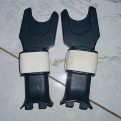 Maxi cosi adaptors