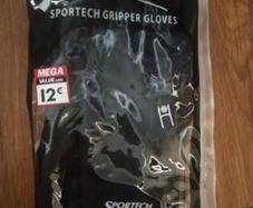 Gaelic football gloves
