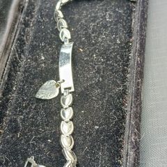 Beautiful Preloved Hearts Bracelet