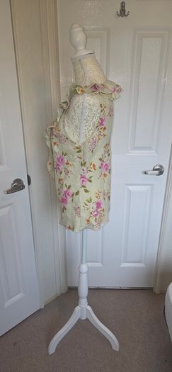 Sleeveless Blouse Top UK 8 Cottagecore