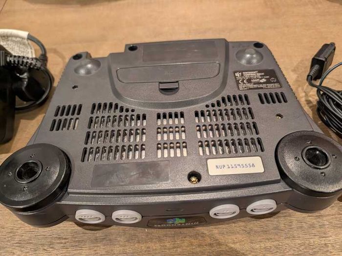 Nintendo Fun - fully working Nintendo 64 plus Game #418