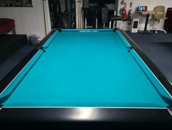 Pool table Recovering service