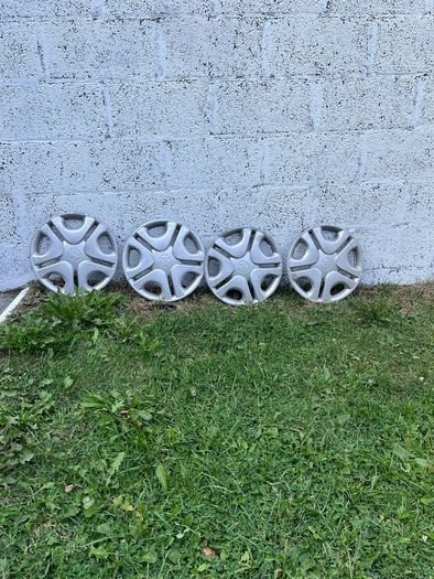 Toyota Yaris genuine wheel trims