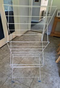 clothes airer