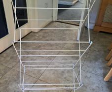 clothes airer