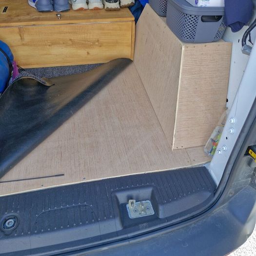 Ford Transit Courier 2014