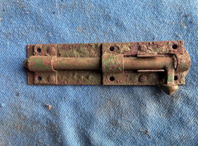 Vintage door latch