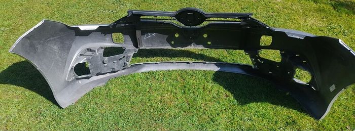 Toyota Auris Front Bumper