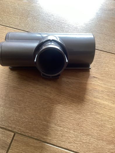 Dyson  V6  Turbo Brush