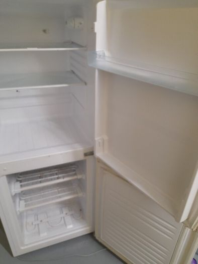 PowerPoint Fridge Freezer